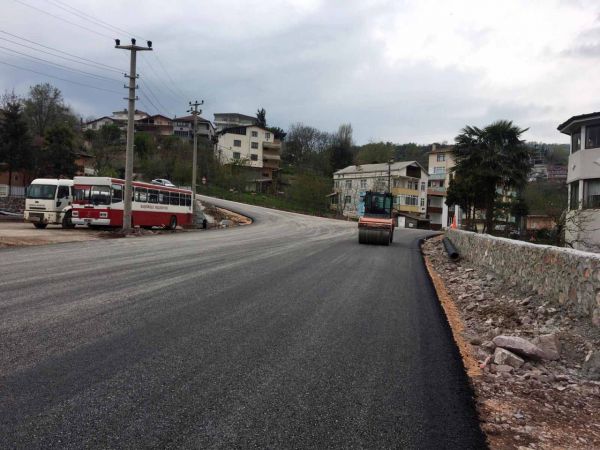 Kirazlıbahçe ve Beyoğlu caddeleri asfaltlandı