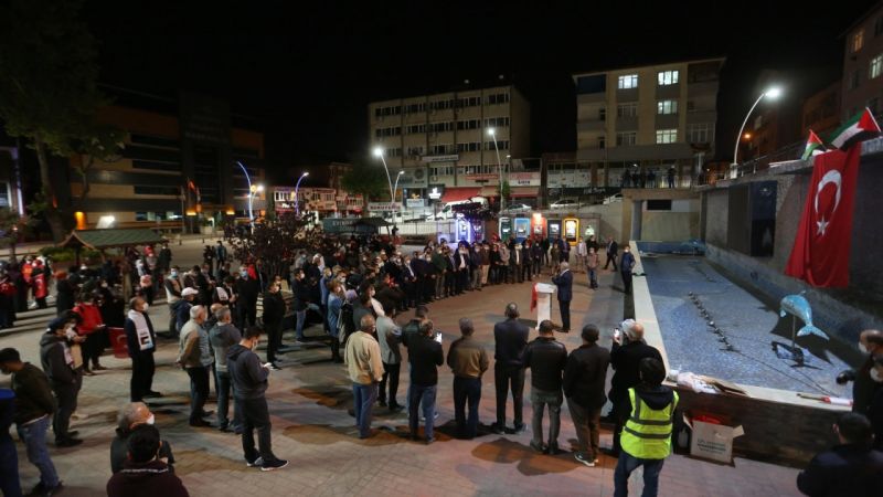Derince’de Filistin için destek programı düzenlendi