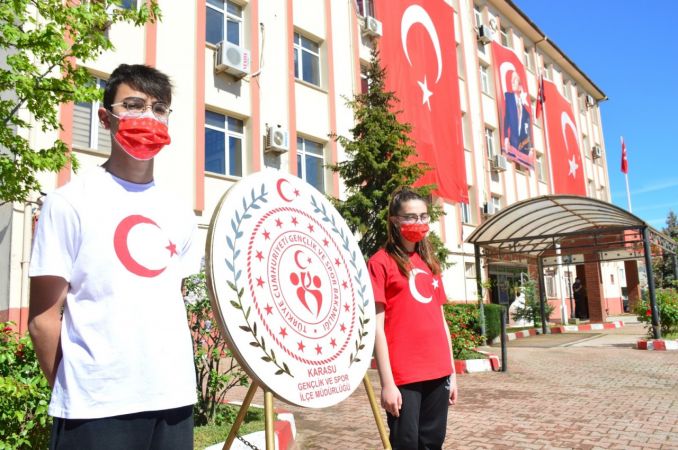 Karasu’da 19 Mayıs coşkusu