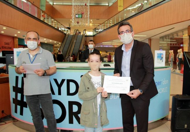 Öğrenciler turnuvada kazanmak için ter döktüler