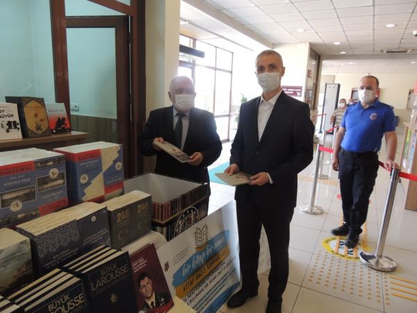 Tutuklu ve hükümlülere kitaplar gönderildi
