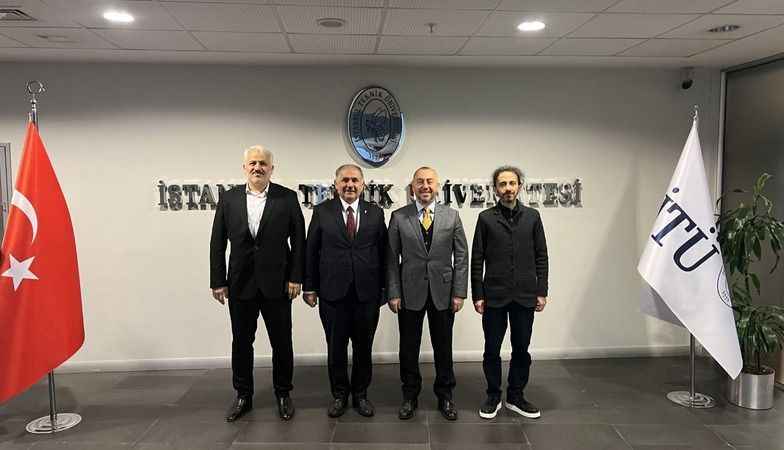 Macar Diplomattan İTÜ Rektörü’ne ziyaret