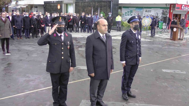Akçakoca’da saat 09:05 hayat durdu