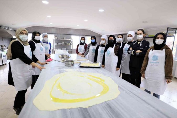Pastacılık kursunda eğitimler başladı
