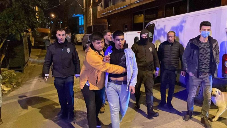 Alacak verecek kavgası kanlı bitti: 2 yaralı