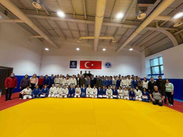 Judocular iller arasında Kocaeli’yi temsil edecek