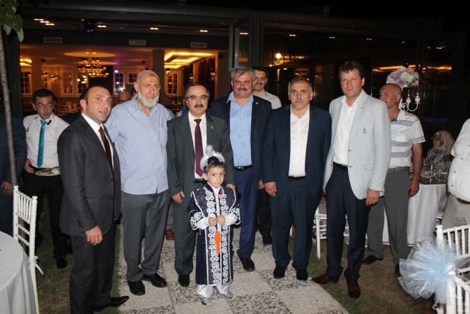ABD’de doğan Hamza Yusuf Tuncer, Erkekliğe ilk adımını Sakarya’da attı