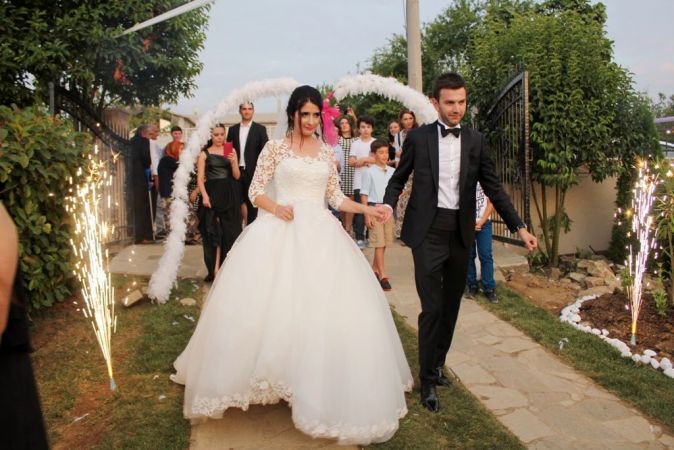 Kobaşlar’dan muhteşem düğün