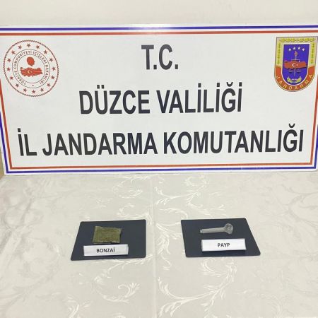 Yabancı uyruklu şahıs evinde uyuşturucu ile yakalandı
