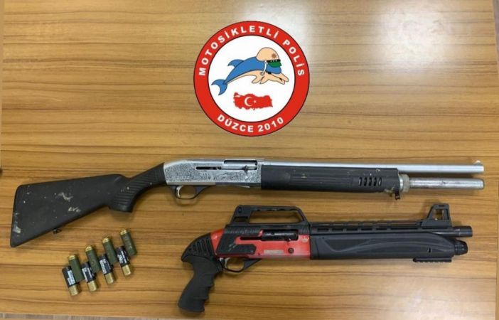 Düzce’de polis 6 ruhsatsız silah ele geçirdi