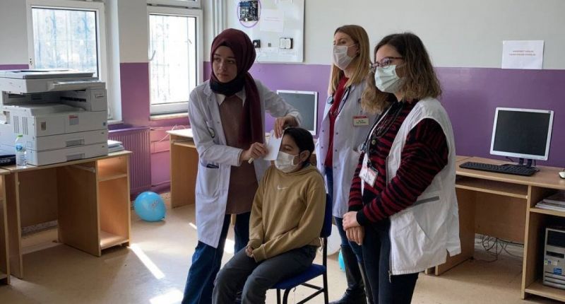 Tıp öğrencilerinden örnek sosyal sorumluluk