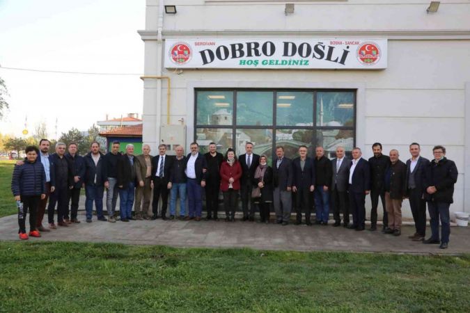 Başkan Alemdar ve Tever Serdivanlılarla buluştu