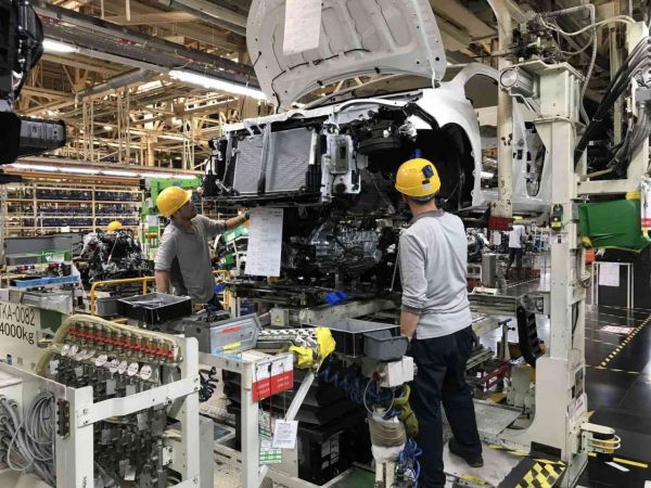 Toyota Sakarya’daki fabrikasında üretime ara veriyor