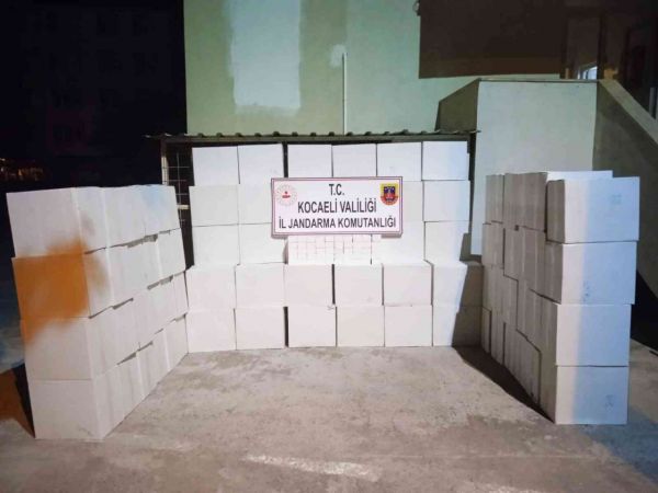Kocaeli’de 1 milyon 150 bin adet boş makaron ele geçirildi