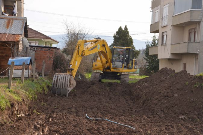 Yenimahalle ve Çiftlik’te yol açımı
