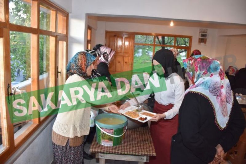 Dikmen’de İftar Sofraları Kuruluyor