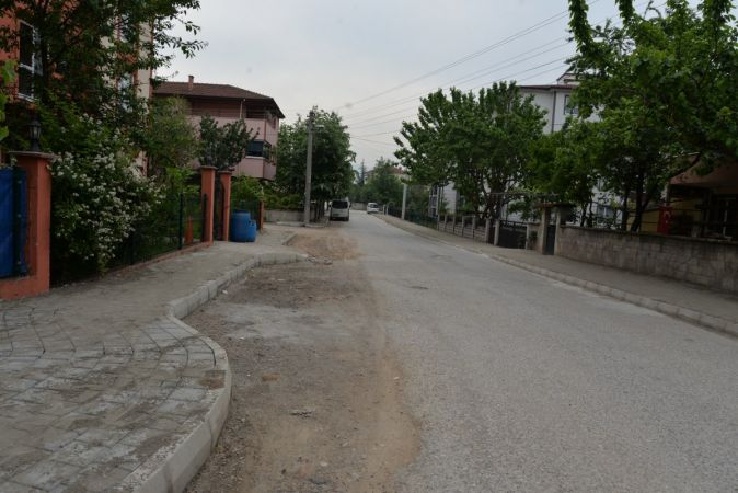 Yenimahalle’de yaya yolu ve cep uygulaması