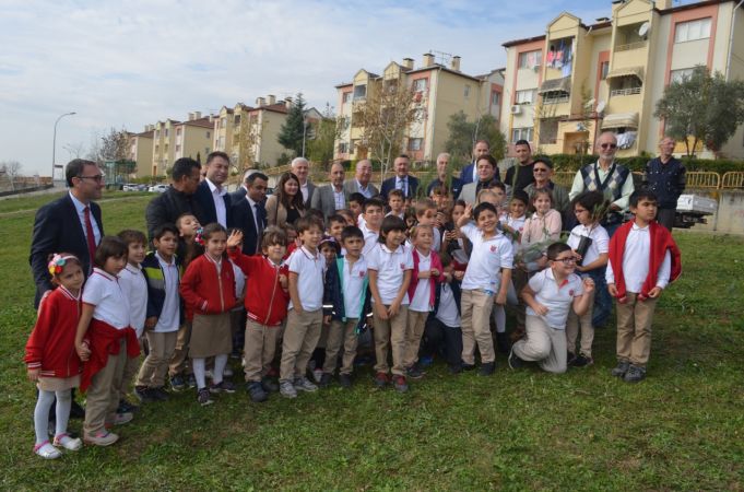 15 Temmuz Camili’de 4700fidan, toprakla buluştu