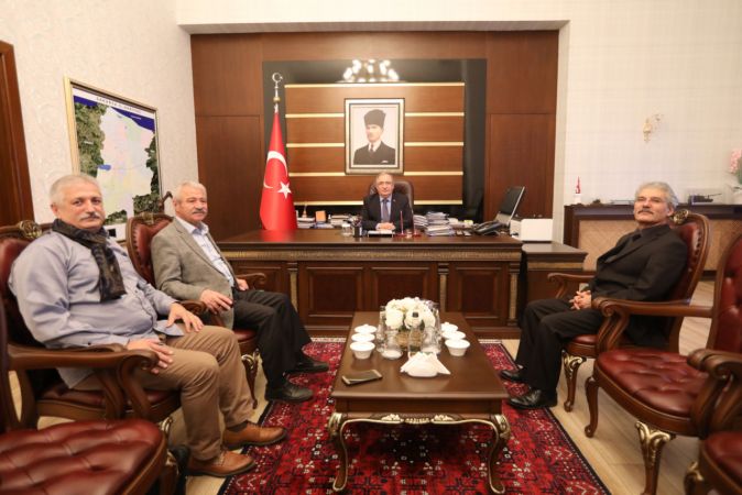 TYB Onursal Başkanı Doğan Vali Nayir i Ziyaret Etti