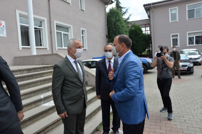 KAYMAKAMLIKTA HENDEK ZİRVESİ