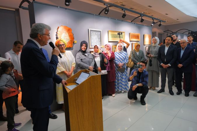 Kur’an’dan ayetler sanata dönüştü: Büyüleyici eserler Sanat Galerisi’nde