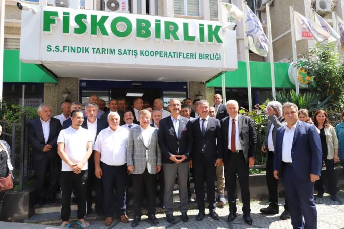  GELECEK PARTİSİ GENEL BAŞKANI AHMET DAVUTOĞLU'DAN FİSKOBİRLİK'E  ZİYARET 