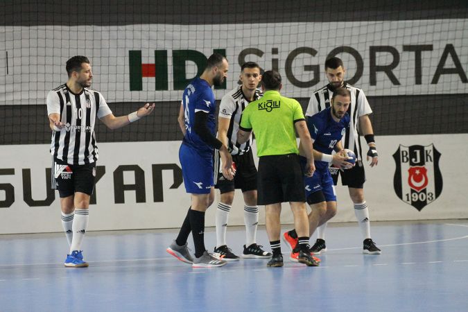 Büyükşehir zorlu Beşiktaş deplasmanında beraberlik aldı