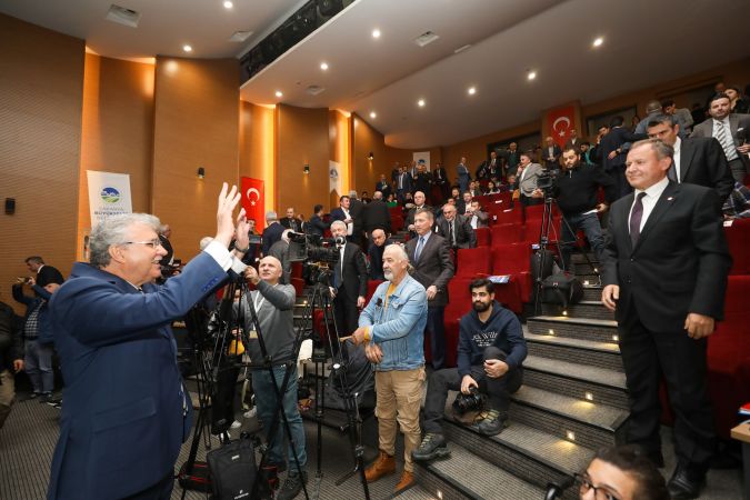Yüce’den mecliste 4 yeni proje müjdesi: Nehir Ada, Botanik Park ve Kongre Merkezi geliyor