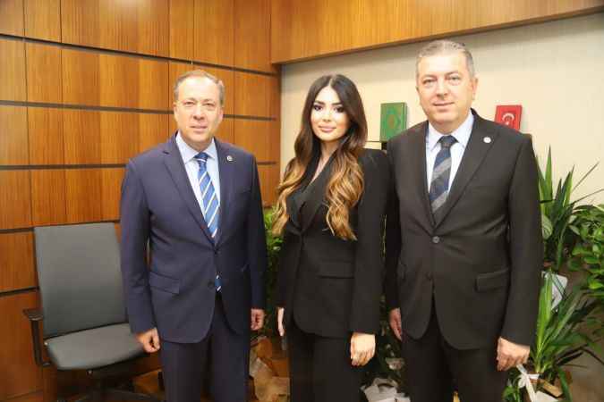 Melisa Bülbül’den Sakarya Milletvekillerine ziyaret