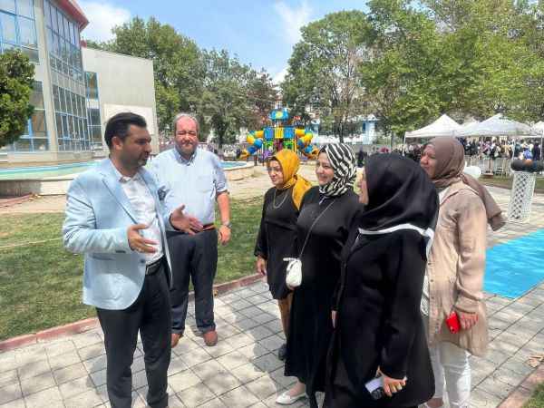 AK Parti İl Kadın Kolları Pamukova Ziyareti