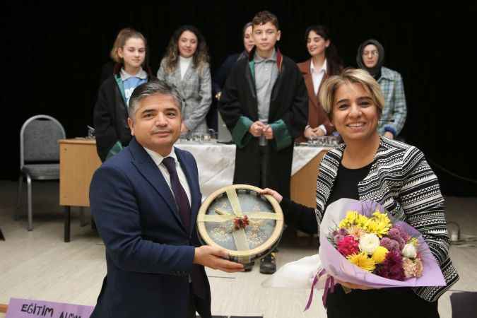 Sakarya Barosu 20 Kasım’da Söğütlü Ortaokulu öğrencileri ile buluştu