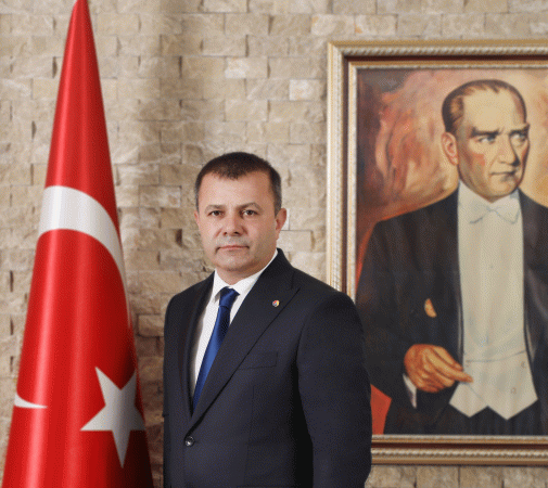Sakarya Ticaret Borsası Yönetim Kurulu Başkanı Mustafa Genç 24 Kasım Öğretmenler Gününü kutladı