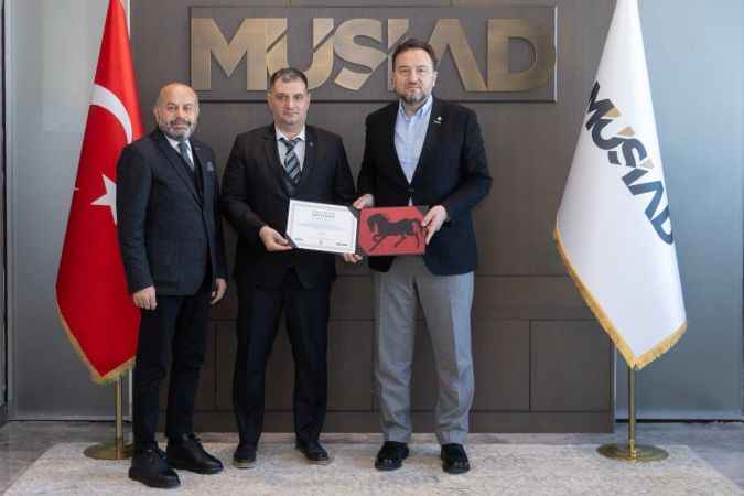 Otomotiv sanayinin gelişimi için iş birliği