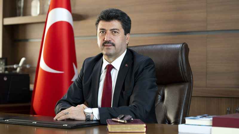 Rektör Sarıbıyık’tan 6 Şubat depremleri için anma mesajı