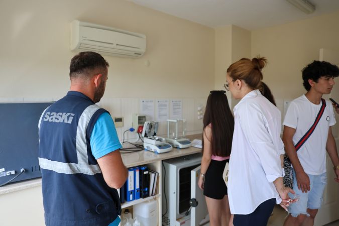 Yabancı öğrenciler Büyükşehir’in atık su arıtma tesisine hayran kaldı