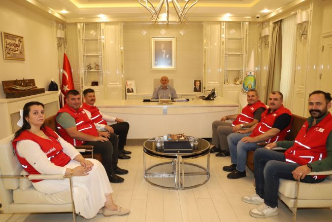 HENDEK BELEDİYESİ VE TÜRK KIZILAY HENDEK ŞUBESİ ARASINDA AŞEVİ PROTOKOLÜ İMZALANDI