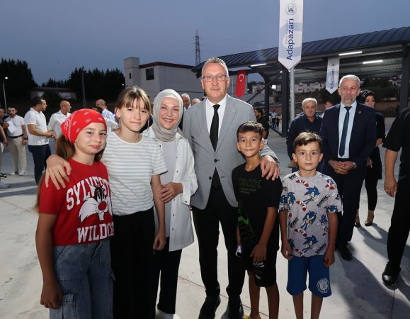 15 Temmuz Camili-Karaman Kapalı Pazar Yeri ve Etkinlik Sahnesi Coşkuyla Açıldı