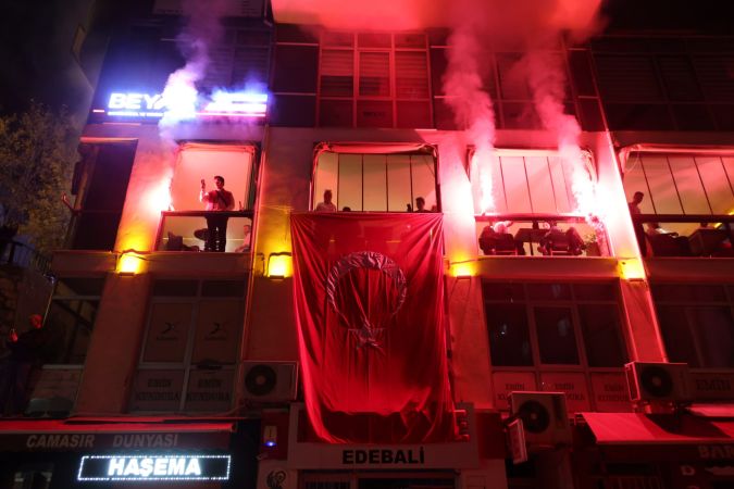 Bilecik Sokaklarında Cumhuriyetin 101. Yılı Sevinç ve coşku dolu Cumhuriyet yürüyüşü ile kutlandı.
