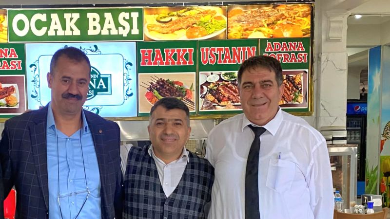 İhlas Pazarlama Huzur Ofis Personelleri; Hakkı Usta'nınAdana Sofrası'nda buluştu
