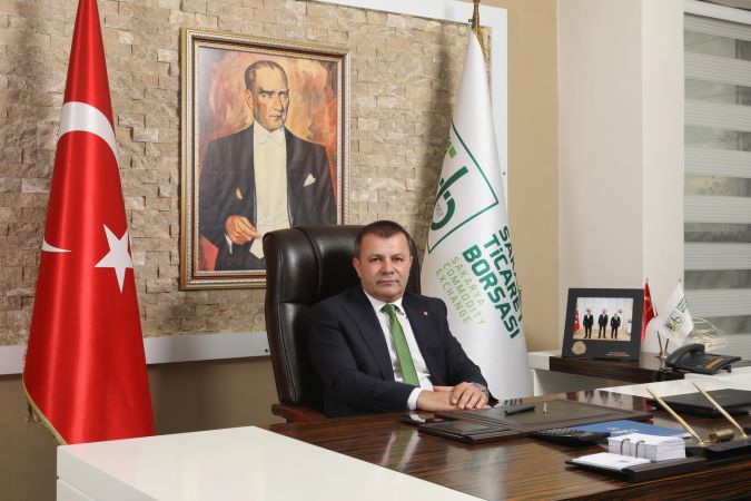 Sakarya Ticaret Borsası Yönetim Kurulu Başkanı Mustafa Genç 24 Kasım Öğretmenler Günü'nü Kutladı