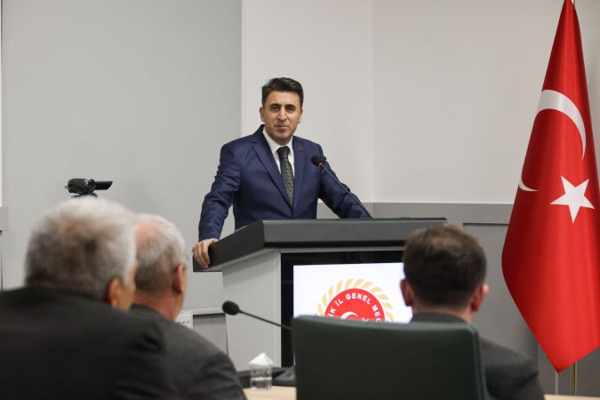 Vali Aygöl, ‘Birliğimiz daim, 644 milyon TL’lik bütçemiz hayırlı olsun.’