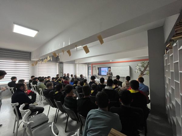 İmam Hatip’te İslam Tarihine Yolculuk