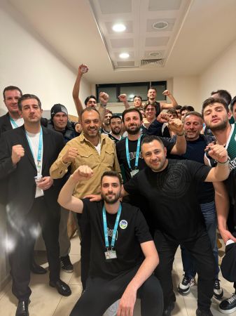 Büyükşehir’in devleri Uşak’ta Play-Off’un ilk maçını kazandı: 57-59