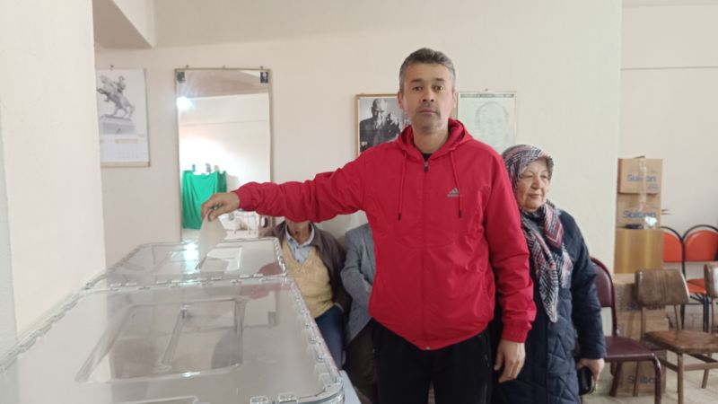 Pazaryeri’nde CHP’liler sandık başına gitti