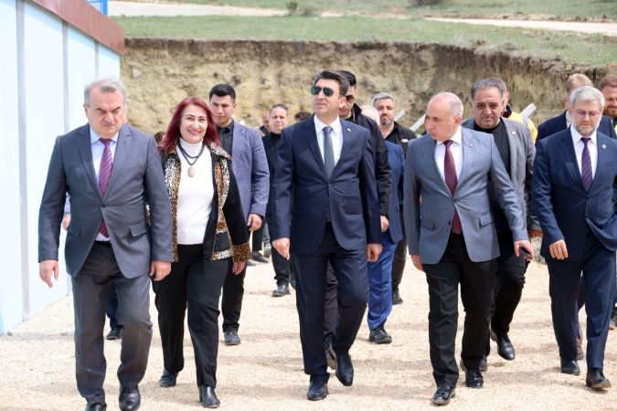 Türkiye’nin En Büyük Modern Terfi Binası Bozüyük OSB’de Açıldı