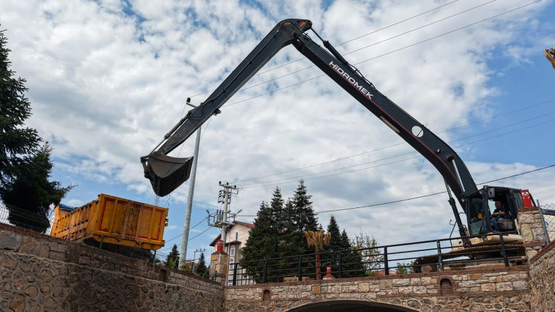 Hendek Kazımiye Mahallesi’nde dere ıslah çalışmaları tamamlandı