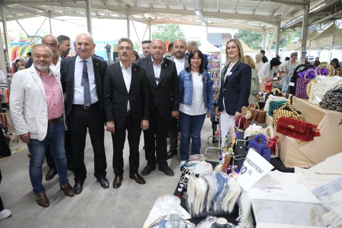 Ferizli'de Yaz Güneşi Festivali Coşkulu Başladı