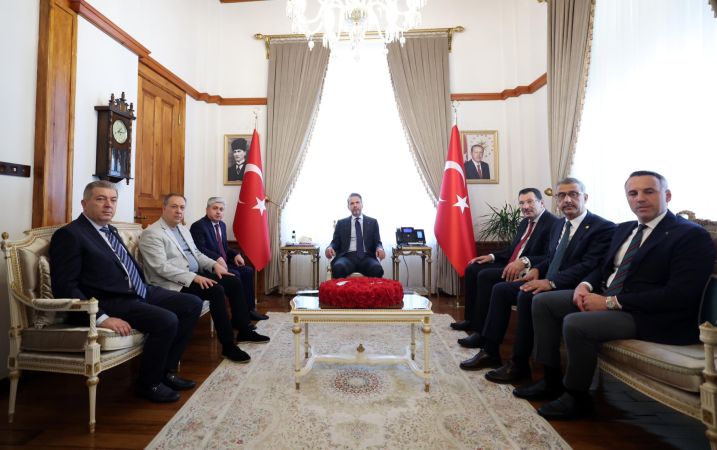 Bakan Bayraktar’ın Sakarya Ziyaretine Tever’den Teşekkür