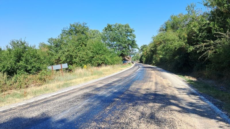 Bilecik’te Eriyen Asfalta Karayolları'ndan Acil Müdahale