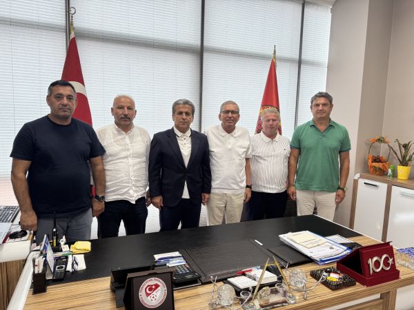 SAKARYA ASKF’DEN BÜYÜKŞEHİR İTFAİYESİNE VE YANGIN KAHRAMANLARINA ANLAMLI ZİYARET